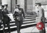 Immagine di Il Maggiore Generale Roy Hoffman Maffrecourt Francia, 1918, secondo 10 filmato di repertorio 65675022195