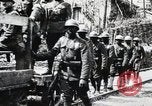 Image 369 infanterie 93e division armée américaine soldats afro-américains Maffrecourt France, 1918, de la seconde 11 séquences d'archives historiques vidéo 65675022197