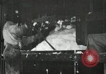 Standbild Pressen die Fusseln aus Baumwolle New Orleans Louisiana USA, 1919, aus Sekunde 8 historischem Filmmaterial Videoclip 65675022212