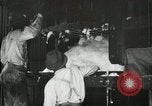 Standbild Pressen die Fusseln aus Baumwolle New Orleans Louisiana USA, 1919, aus Sekunde 12 historischem Filmmaterial Videoclip 65675022212