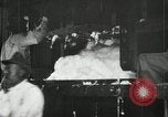 Standbild Pressen die Fusseln aus Baumwolle New Orleans Louisiana USA, 1919, aus Sekunde 14 historischem Filmmaterial Videoclip 65675022212