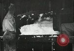 Standbild Pressen die Fusseln aus Baumwolle New Orleans Louisiana USA, 1919, aus Sekunde 19 historischem Filmmaterial Videoclip 65675022212
