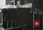 Standbild Pressen die Fusseln aus Baumwolle New Orleans Louisiana USA, 1919, aus Sekunde 62 historischem Filmmaterial Videoclip 65675022212