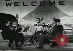 Standbild Benny Goodman Japan, 1957, aus Sekunde 26 historischem Filmmaterial Videoclip 65675022217