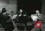 Standbild Benny Goodman Japan, 1957, aus Sekunde 48 historischem Filmmaterial Videoclip 65675022217