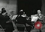 Standbild Benny Goodman Japan, 1957, aus Sekunde 53 historischem Filmmaterial Videoclip 65675022217