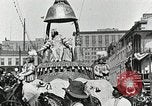 Standbild Prozession während des Mardi Gras Carnival New Orleans Louisiana USA, 1929, aus Sekunde 34 historischem Filmmaterial Videoclip 65675022222