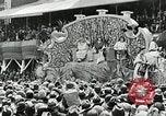 Standbild Prozession während des Mardi Gras Carnival New Orleans Louisiana USA, 1929, aus Sekunde 45 historischem Filmmaterial Videoclip 65675022222