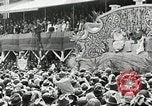 Standbild Prozession während des Mardi Gras Carnival New Orleans Louisiana USA, 1929, aus Sekunde 47 historischem Filmmaterial Videoclip 65675022222