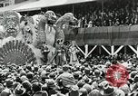 Standbild Prozession während des Mardi Gras Carnival New Orleans Louisiana USA, 1929, aus Sekunde 52 historischem Filmmaterial Videoclip 65675022222