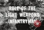Standbild Rifle Squad in Angriff United States USA, 1965, aus Sekunde 41 historischem Filmmaterial Videoclip 65675022233