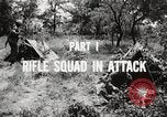 Standbild Rifle Squad in Angriff United States USA, 1965, aus Sekunde 49 historischem Filmmaterial Videoclip 65675022233