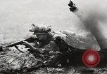 Standbild Sergeant Collins' Team Fortschritte United States USA, 1965, aus Sekunde 34 historischem Filmmaterial Videoclip 65675022234