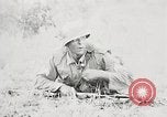Standbild Team unter Seargent Bourden United States USA, 1947, aus Sekunde 3 historischem Filmmaterial Videoclip 65675022237