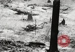 Standbild Team unter Seargent Bourden United States USA, 1947, aus Sekunde 11 historischem Filmmaterial Videoclip 65675022237