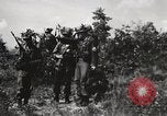 Standbild Rifle Squad Mitglieder United States USA, 1965, aus Sekunde 17 historischem Filmmaterial Videoclip 65675022239