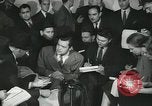 Immagine di George Orson Welles United States USA, 1938, secondo 32 filmato di repertorio 65675022243