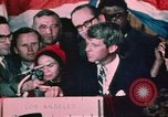 Standbild Ermordung von Robert F Los Angeles California USA, 1968, aus Sekunde 13 historischem Filmmaterial Videoclip 65675022262