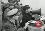 Immagine di Funzionamento su strada di fine Giappone, 1946, secondo 14 filmato di repertorio 65675022267