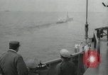 Immagine di Funzionamento su strada di fine Giappone, 1946, secondo 32 filmato di repertorio 65675022267