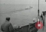 Immagine di Funzionamento su strada di fine Giappone, 1946, secondo 35 filmato di repertorio 65675022267