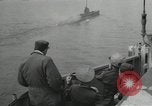 Immagine di Funzionamento su strada di fine Giappone, 1946, secondo 37 filmato di repertorio 65675022267