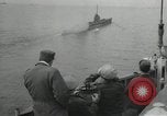 Immagine di Funzionamento su strada di fine Giappone, 1946, secondo 42 filmato di repertorio 65675022267