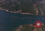 Standbild Die japanischen U-Boote die unternommen werden um das Meer Sasebo Bay Japan, 1946, aus Sekunde 4 historischem Filmmaterial Videoclip 65675022269