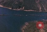 Standbild Die japanischen U-Boote die unternommen werden um das Meer Sasebo Bay Japan, 1946, aus Sekunde 6 historischem Filmmaterial Videoclip 65675022269