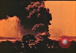 Standbild Explosion in Pearl Harbor Pearl Harbor Hawaii USA, 1946, aus Sekunde 6 historischem Filmmaterial Videoclip 65675022270
