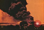 Standbild Explosion in Pearl Harbor Pearl Harbor Hawaii USA, 1946, aus Sekunde 16 historischem Filmmaterial Videoclip 65675022270