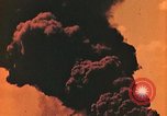 Standbild Explosion in Pearl Harbor Pearl Harbor Hawaii USA, 1946, aus Sekunde 17 historischem Filmmaterial Videoclip 65675022270