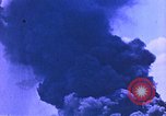 Standbild Explosion in Pearl Harbor Pearl Harbor Hawaii USA, 1946, aus Sekunde 26 historischem Filmmaterial Videoclip 65675022270