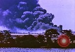Standbild Explosion in Pearl Harbor Pearl Harbor Hawaii USA, 1946, aus Sekunde 29 historischem Filmmaterial Videoclip 65675022270