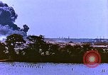 Standbild Explosion in Pearl Harbor Pearl Harbor Hawaii USA, 1946, aus Sekunde 31 historischem Filmmaterial Videoclip 65675022270
