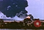 Standbild Explosion in Pearl Harbor Pearl Harbor Hawaii USA, 1946, aus Sekunde 35 historischem Filmmaterial Videoclip 65675022270