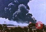 Standbild Explosion in Pearl Harbor Pearl Harbor Hawaii USA, 1946, aus Sekunde 45 historischem Filmmaterial Videoclip 65675022270