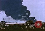 Standbild Explosion in Pearl Harbor Pearl Harbor Hawaii USA, 1946, aus Sekunde 56 historischem Filmmaterial Videoclip 65675022270