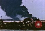 Standbild Explosion in Pearl Harbor Pearl Harbor Hawaii USA, 1946, aus Sekunde 60 historischem Filmmaterial Videoclip 65675022270