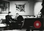 Standbild Japanische Marine Personal bereiten Angriff auf Pearl Habor Pacific Theater, 1941, aus Sekunde 9 historischem Filmmaterial Videoclip 65675022278