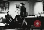Standbild Japanische Marine Personal bereiten Angriff auf Pearl Habor Pacific Theater, 1941, aus Sekunde 15 historischem Filmmaterial Videoclip 65675022278