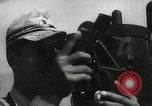 Standbild Offiziere auf Japanischen Uboot plot Position und Navigieren Indischer Ozean, 1942, aus Sekunde 12 historischem Filmmaterial Videoclip 65675022283