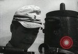 Standbild Offiziere auf Japanischen Uboot plot Position und Navigieren Indischer Ozean, 1942, aus Sekunde 15 historischem Filmmaterial Videoclip 65675022283
