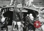 Image Les marins japonais sur Seconde Guerre Mondiale sous-marin Océan Indien, 1942, de la seconde 21 séquences d'archives historiques vidéo 65675022284