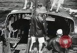 Image Les marins japonais sur Seconde Guerre Mondiale sous-marin Océan Indien, 1942, de la seconde 24 séquences d'archives historiques vidéo 65675022284