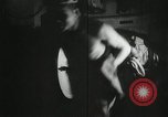 Standbild Sperrung Not auf japanischen U-Boot Indischer Ozean, 1942, aus Sekunde 25 historischem Filmmaterial Videoclip 65675022285