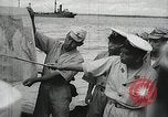 Standbild japanischen U-Boot fährt für eine Mission Indischer Ozean, 1942, aus Sekunde 18 historischem Filmmaterial Videoclip 65675022287
