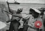 Standbild japanischen U-Boot fährt für eine Mission Indischer Ozean, 1942, aus Sekunde 19 historischem Filmmaterial Videoclip 65675022287