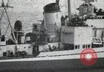 Standbild erfasst japanischen U-Boot explodiert Sasebo Japan, 1946, aus Sekunde 11 historischem Filmmaterial Videoclip 65675022290