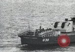 Standbild erfasst japanischen U-Boot explodiert Sasebo Japan, 1946, aus Sekunde 30 historischem Filmmaterial Videoclip 65675022290